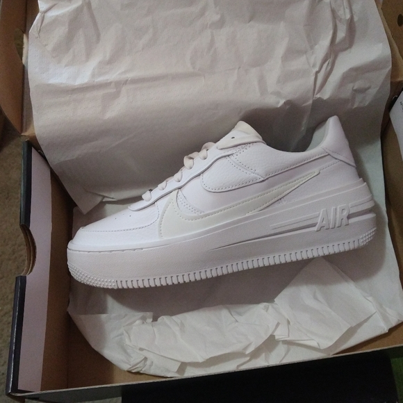 Nike Air Force 1 Platform Women's White - Picture 11 of 11